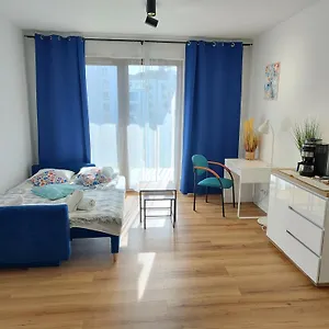 uroczy-apartament-z-miejscem-na-auto-w-garau.warsawhotelspoland.com/